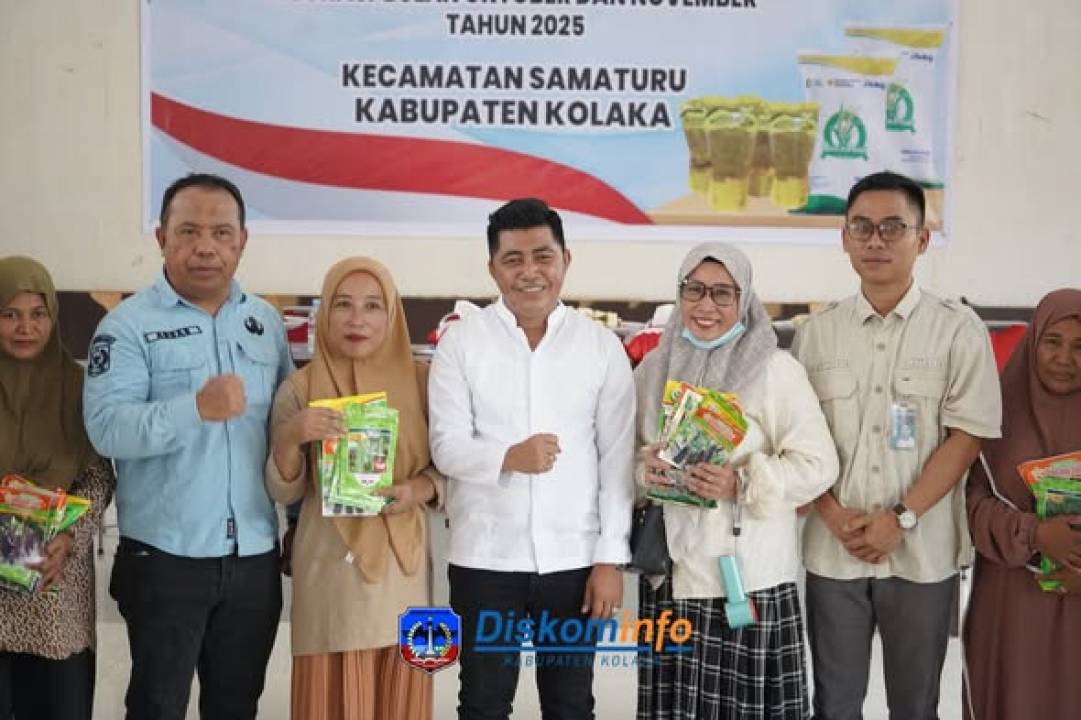 PENYALURAN BANTUAN PANGAN ALOKASI DIKECAMATAN SAMATURU